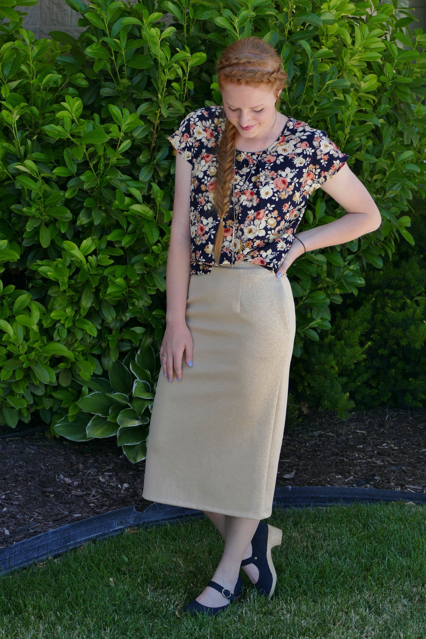 Edyn Clothing Kaitlyn Skirt Gold Floral
